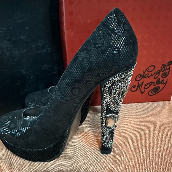 Naughty Monkey Black High-Heeled Pumps - Picture 3 of 8